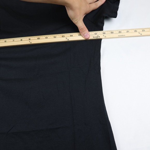 Nebraska Cornhuskers Shirt Womens Medium Black NCAA Football Studded Tee V Neck - Picture 11 of 13